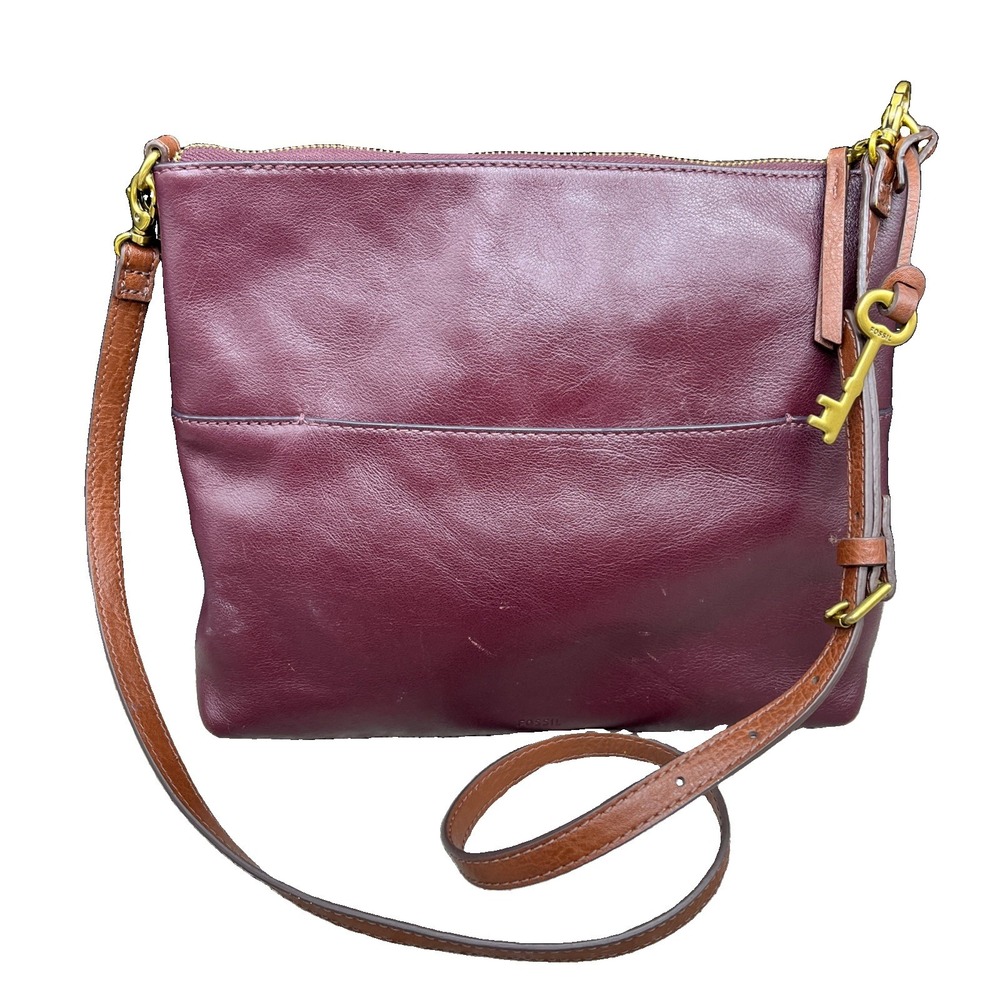 Fossil Fiona Crossbody Shoulder Bag Burgundy Red Leather Key Charm Pockets